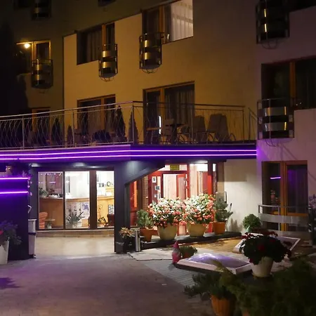 Bed & Breakfast To Tu 3*