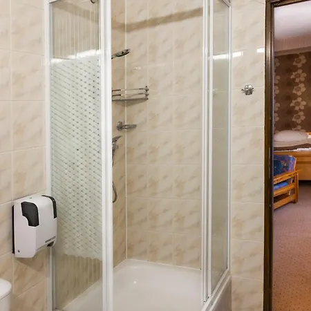 To Tu 4* Мронгово