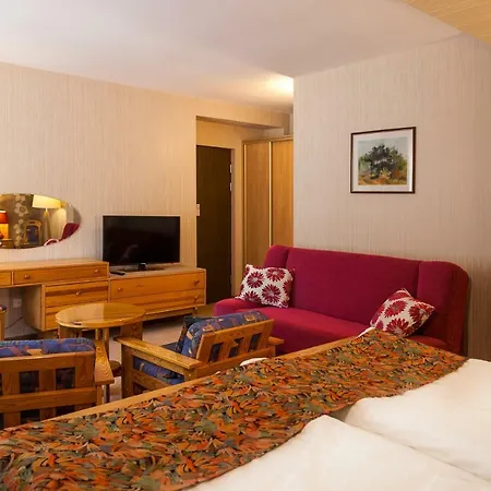 To Tu Отель типа 